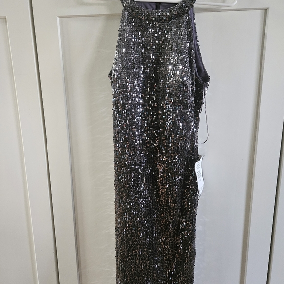 Macy's SLeeveless Sequin Dress in Silver - Picture 2 of 7